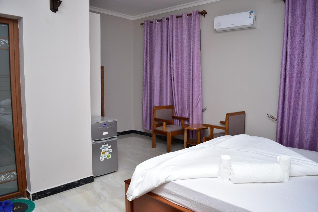 Hancol Hotel Dodoma Exteriör bild